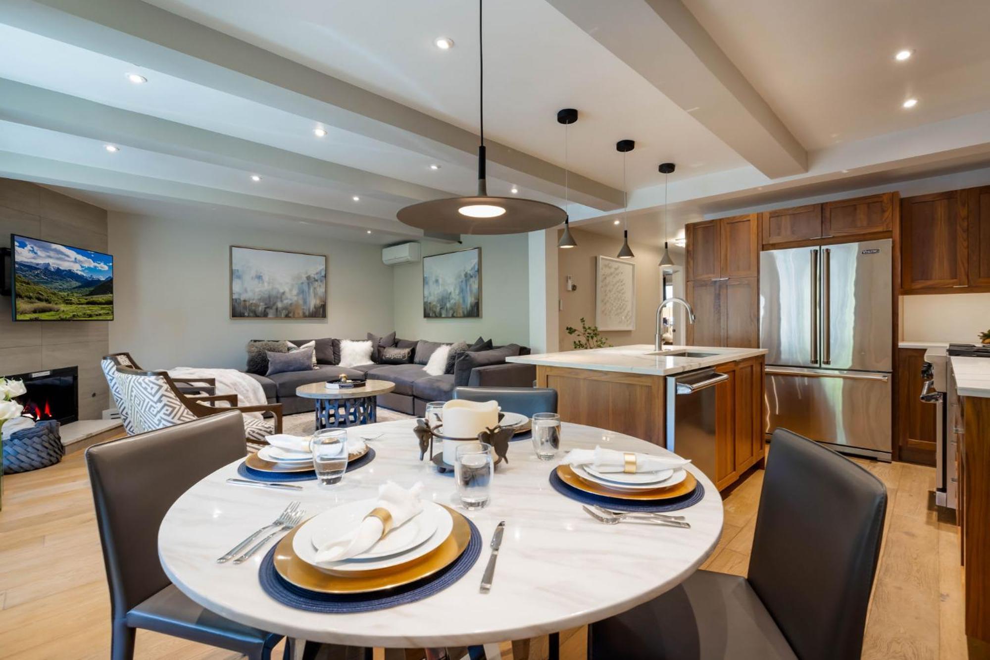 Holiday home Luxurious 2 Bedroom 2 Ba - Core