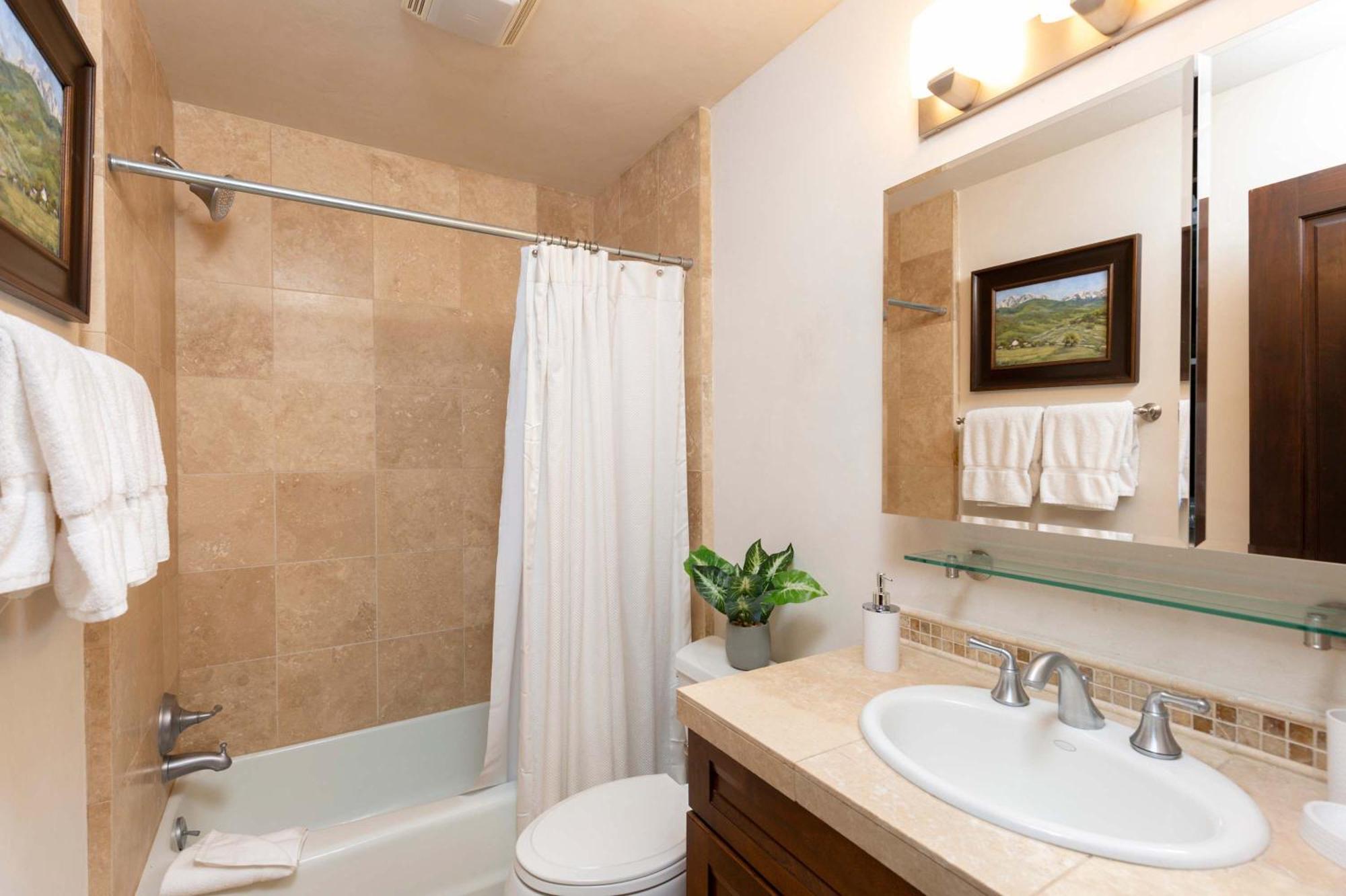 Holiday home Riverfront 2 Bedroom - Steps To Town - Pool & Hot Tub Aspen
