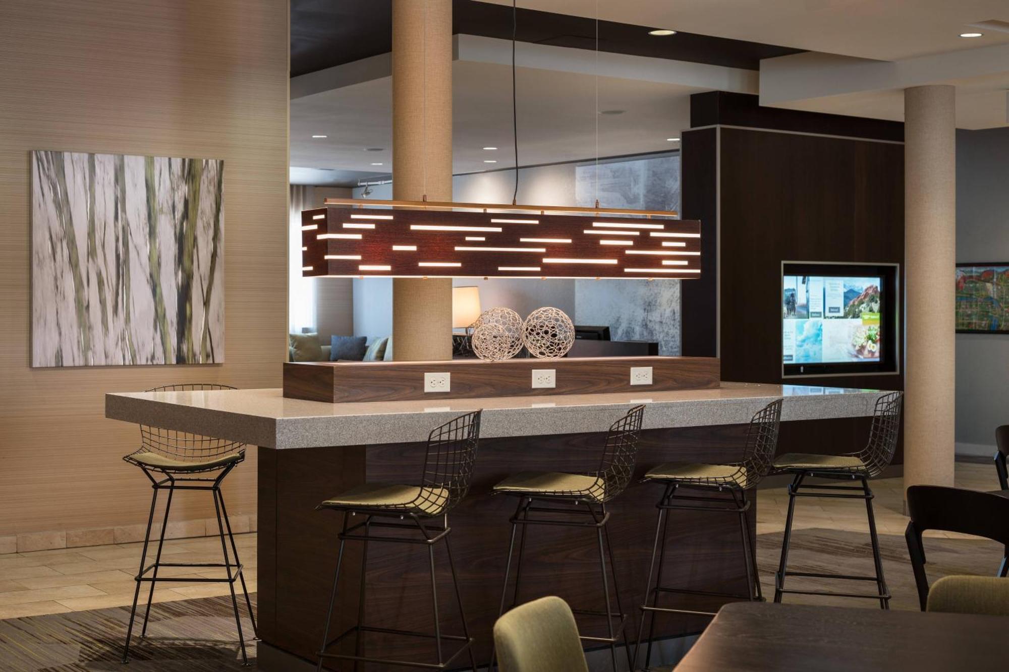 Courtyard By Marriott Glenwood Springs