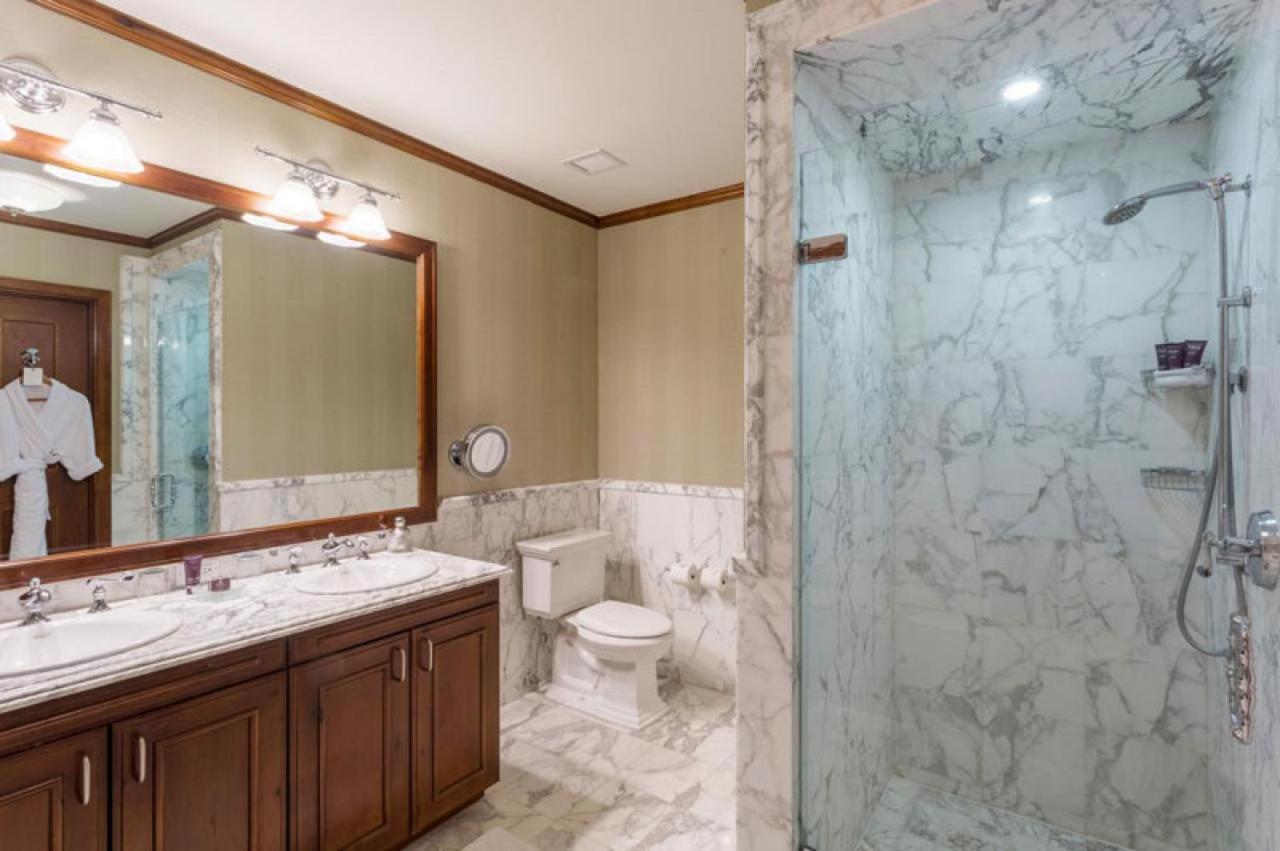 The Ritz-carlton Club, Two-bedroom Wr 2205, Ski-in & Ski-out In Highlands Aspen