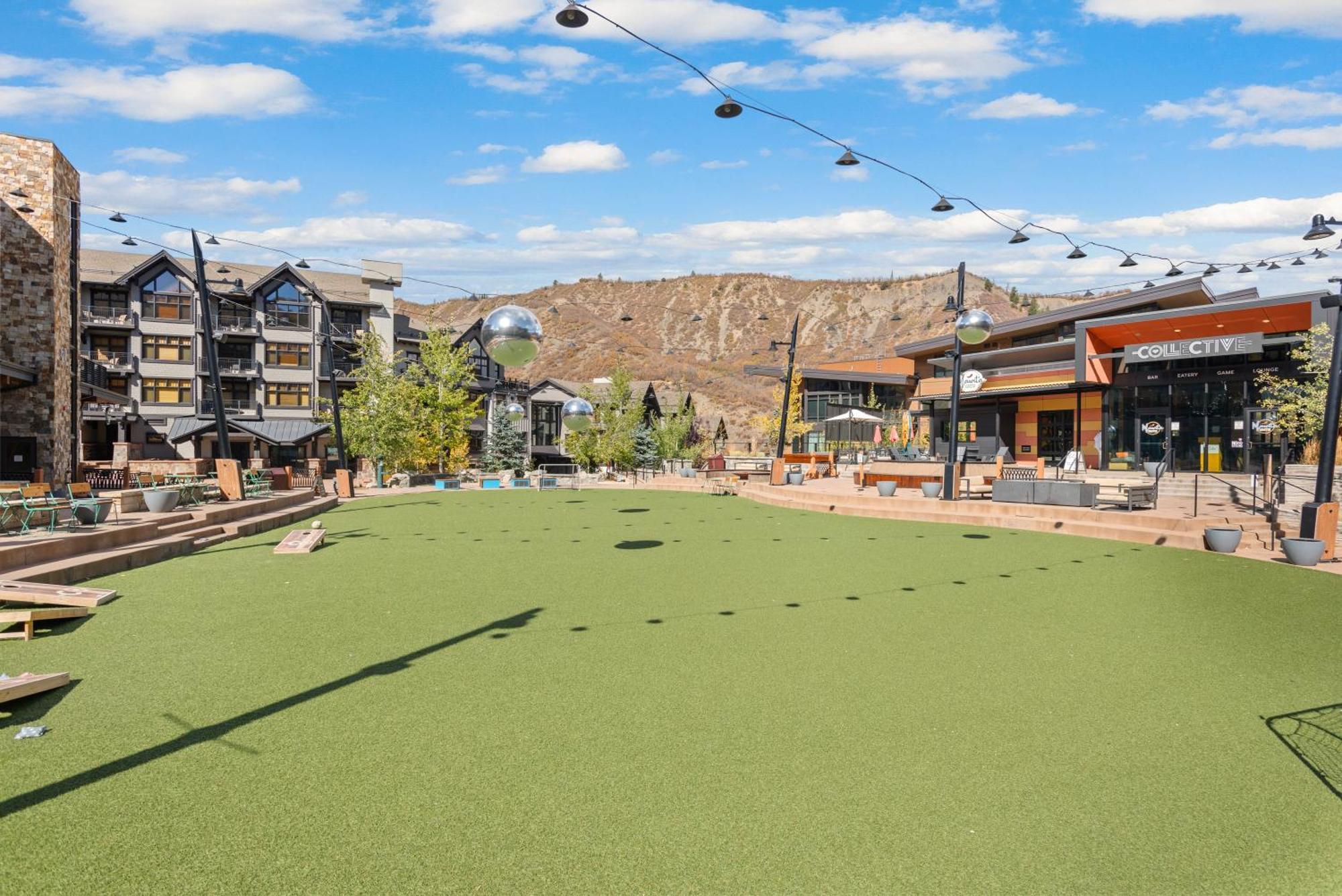 Scenic Slopeside Haven The Gem