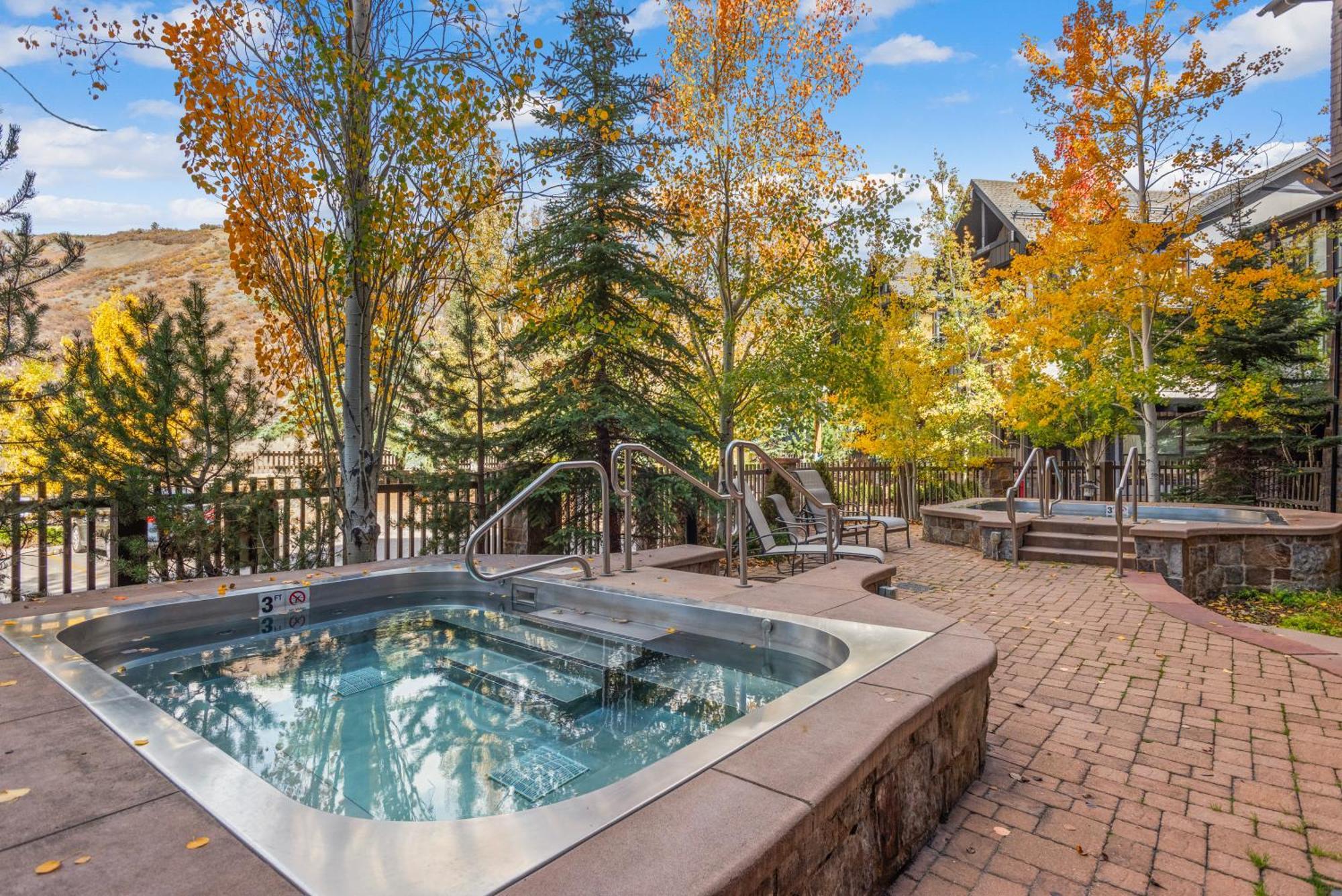 Scenic Slopeside Haven The Gem Holiday home
