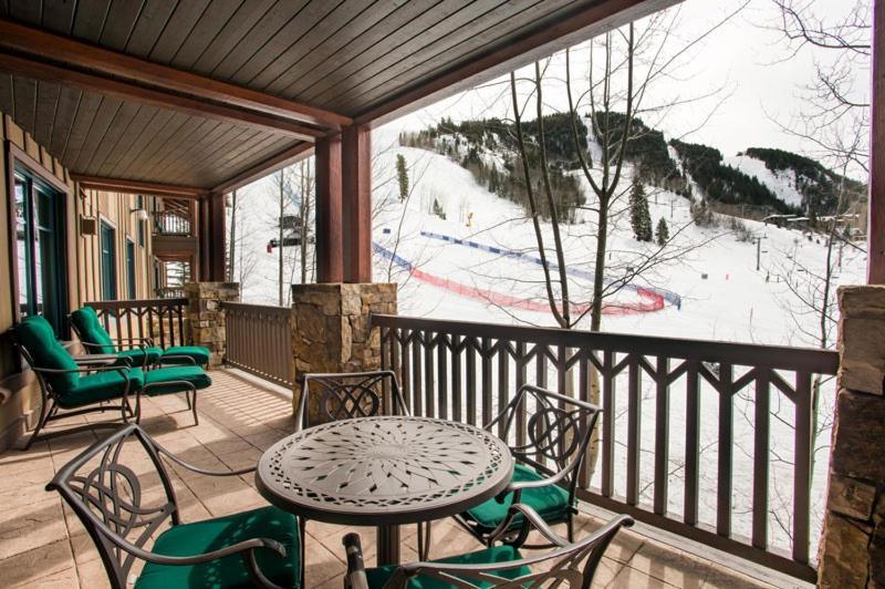The Ritz-carlton Club, 3 Bedroom Float 5, Ski-in & Ski-out In Highlands *