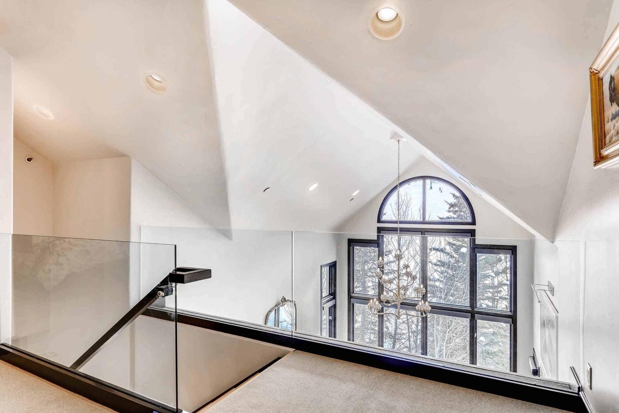 Highlands 402 By East West Hospitality Apartment