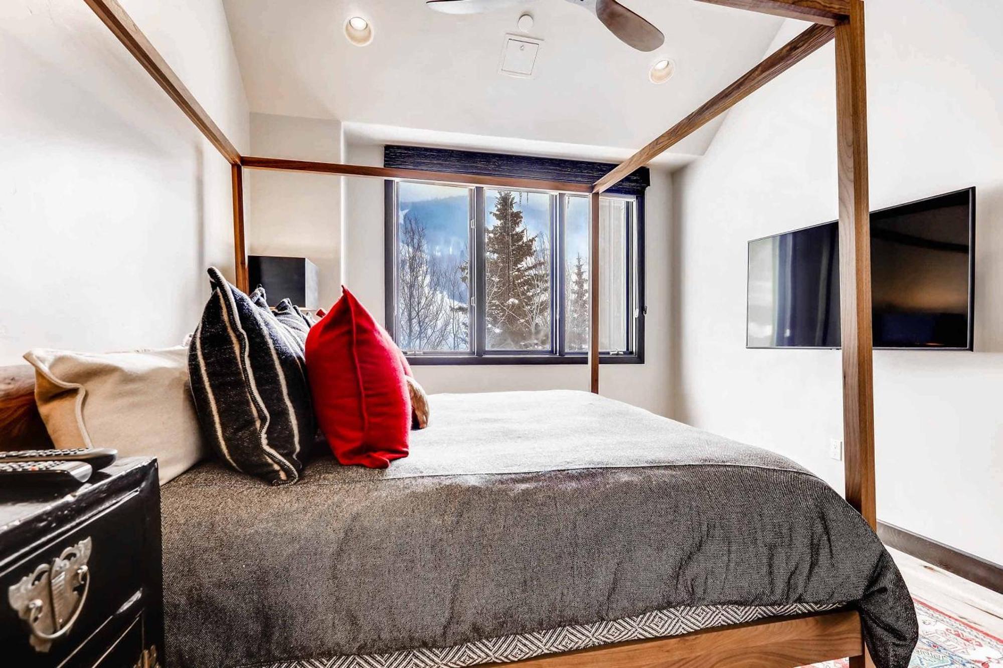 Highlands 402 By East West Hospitality Apartment