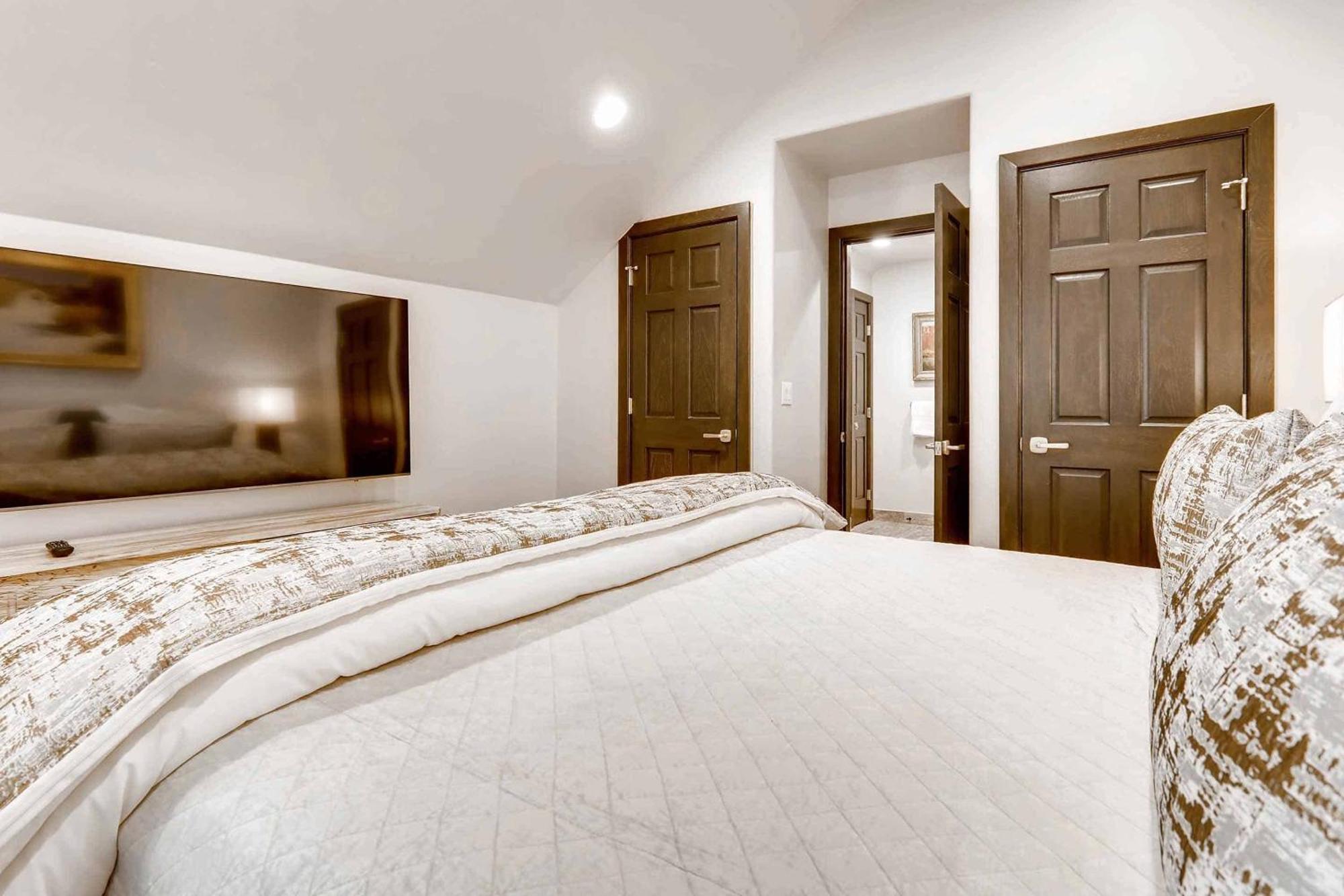 Highlands 402 By East West Hospitality * Beaver Creek