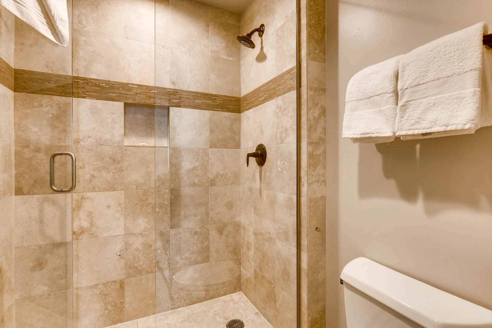 Highlands 402 By East West Hospitality Apartment