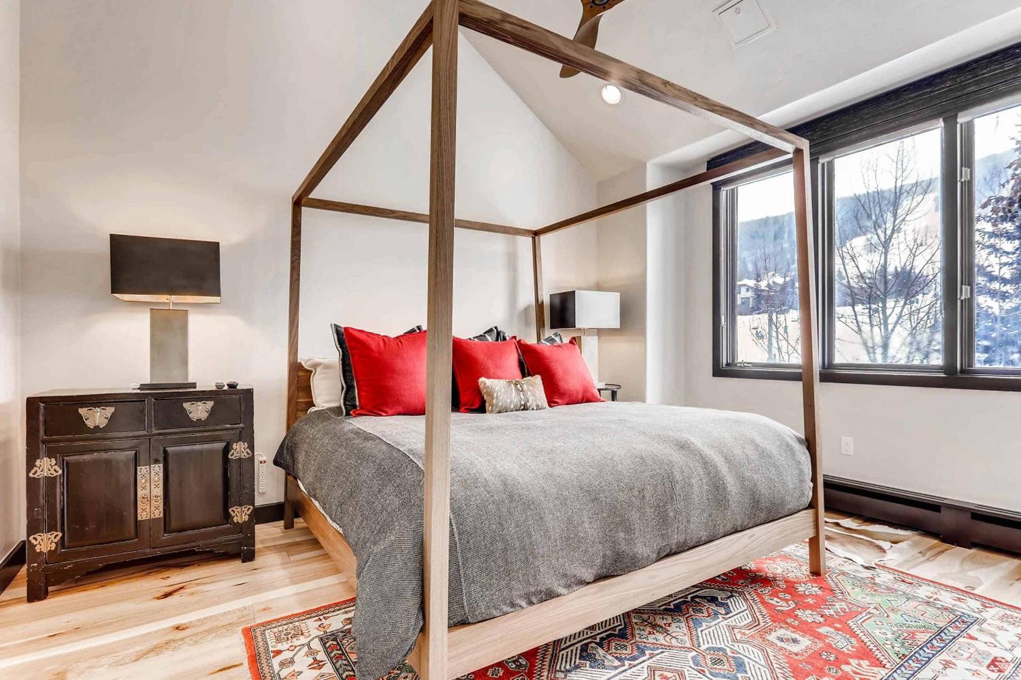 Highlands 402 By East West Hospitality Apartment *