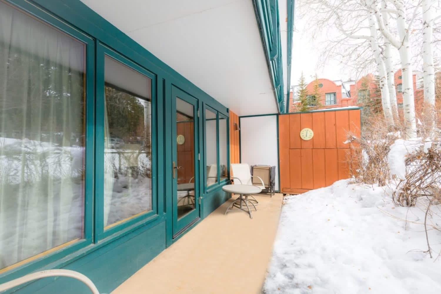 Apartment Comfort & Location - 2 Bedroom 2ba - Steps To Town