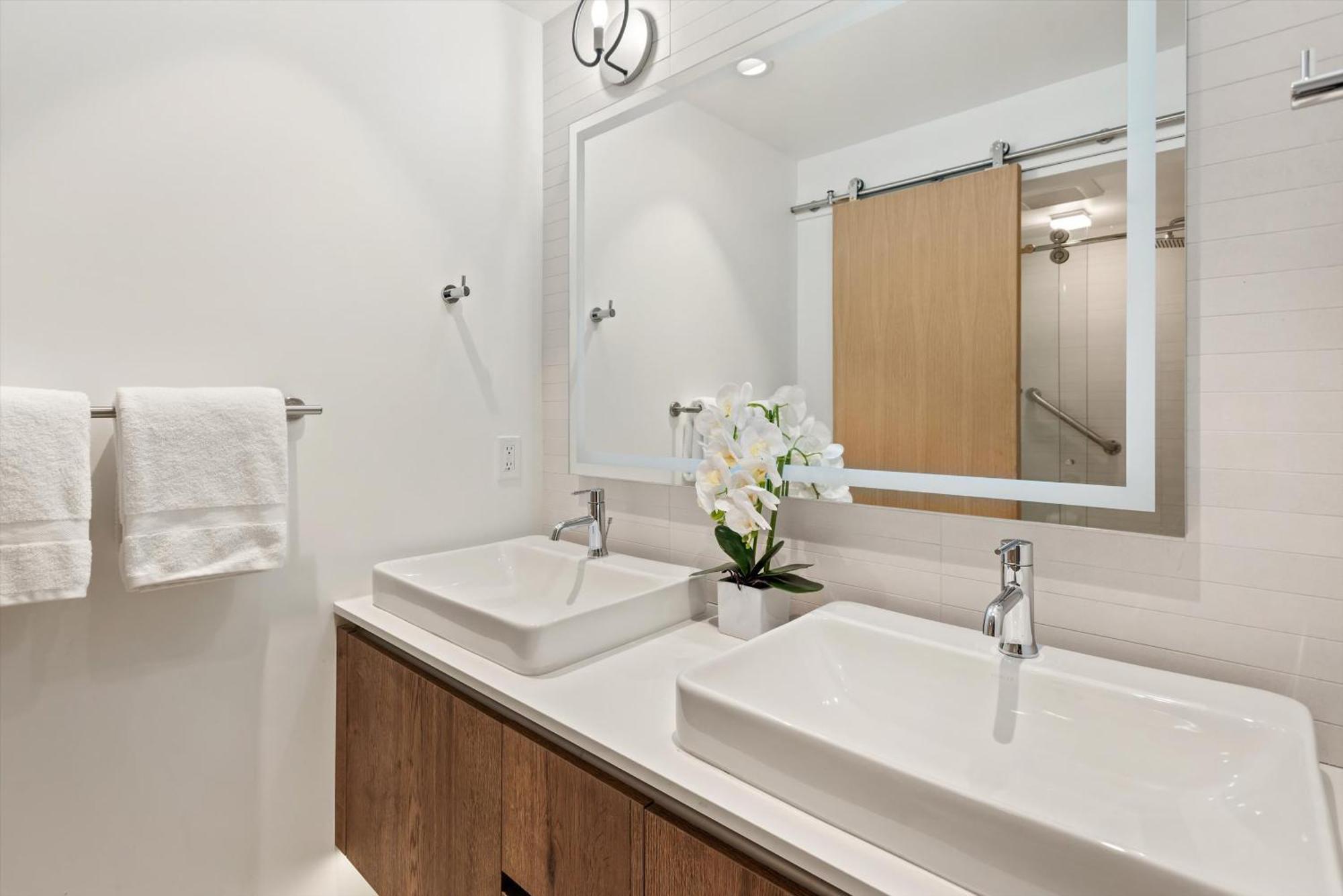 New Listing 3br 3ba