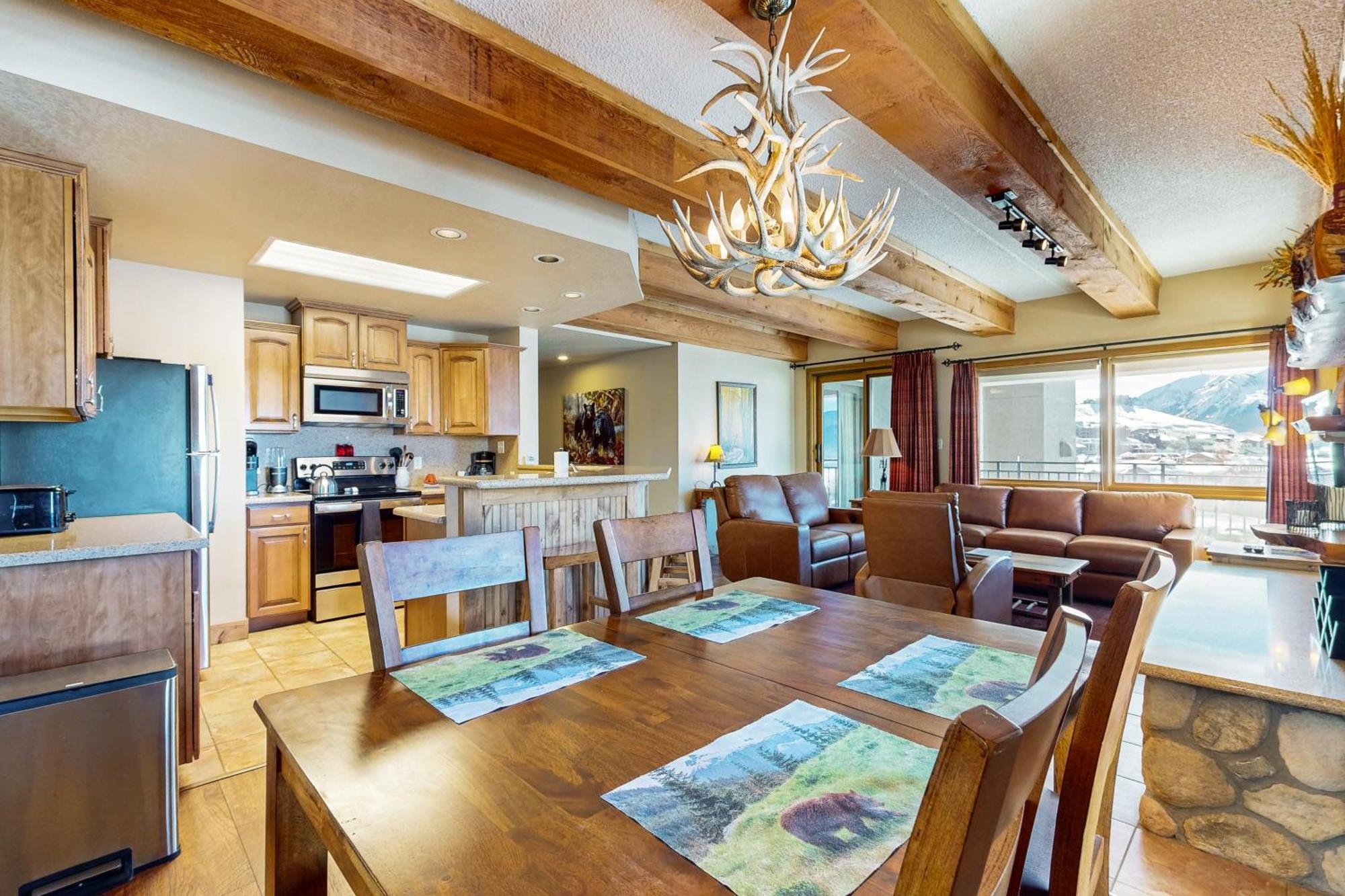 Majestic Mountain Nook Crested Butte
