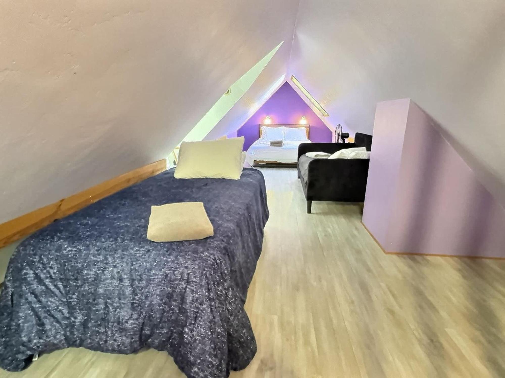 Gem Palace With Hot Tub Sauna Holiday home *