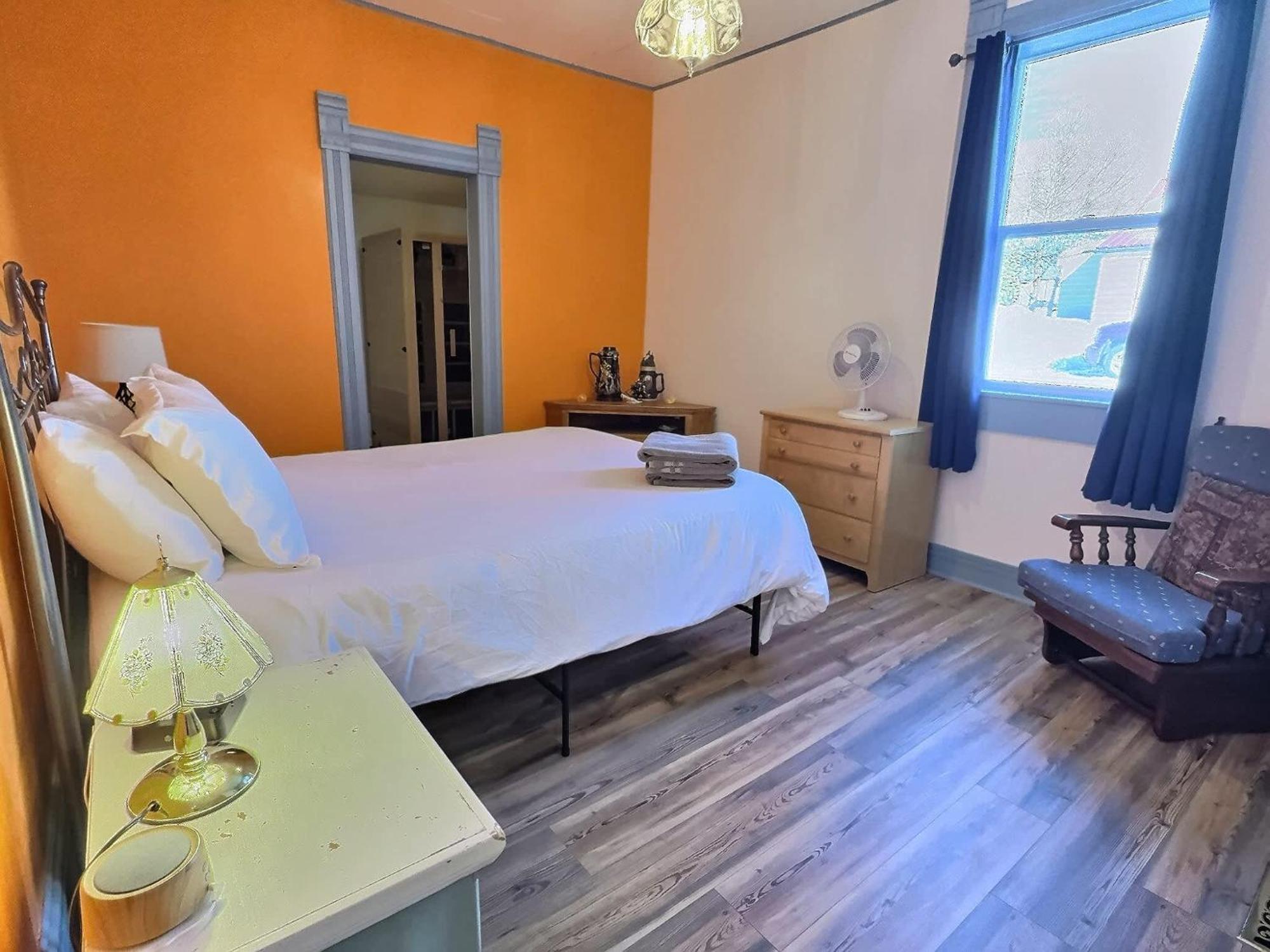 Gem Palace With Hot Tub Sauna Holiday home *