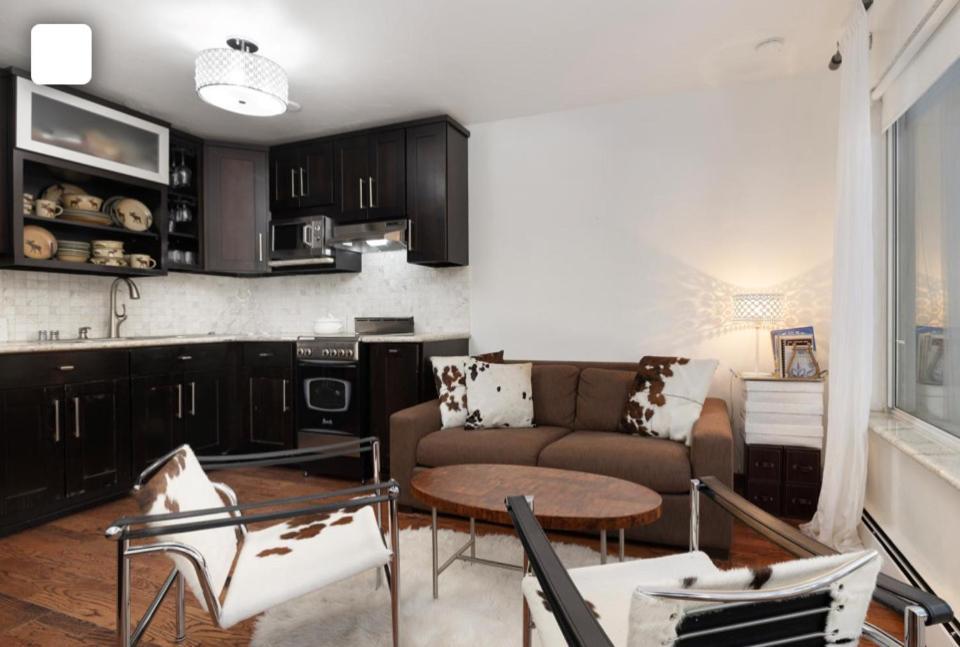Perfect Inside Downtown Location! Romantic 1300 Ft, 4 Blocks Or 396 M, To Ajax Or Mountain Aspen