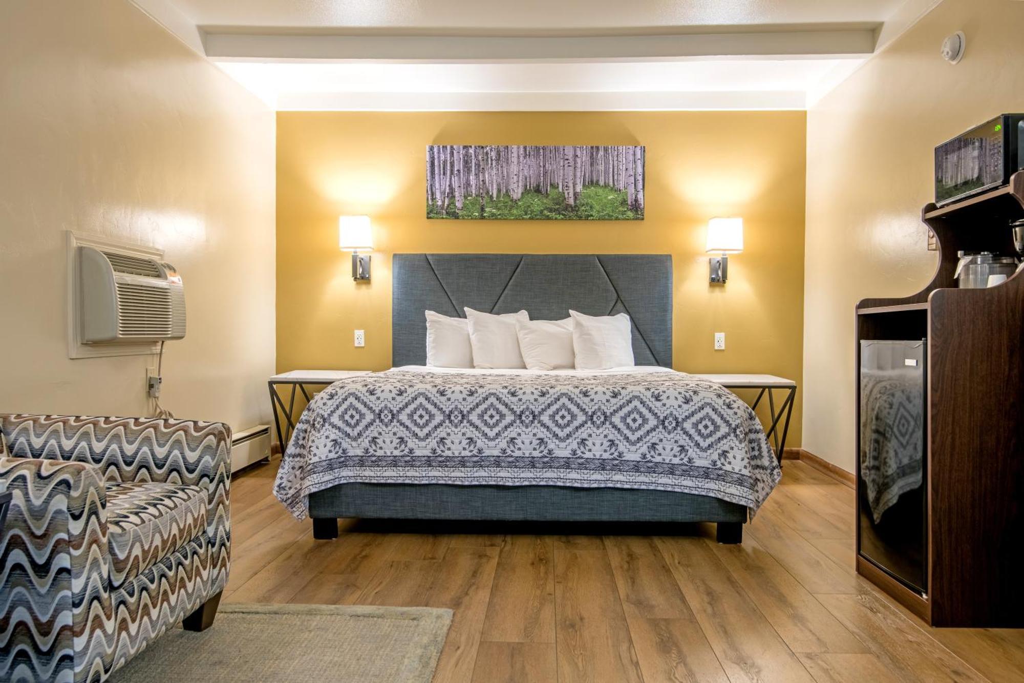 Cedar Inn Glenwood Springs