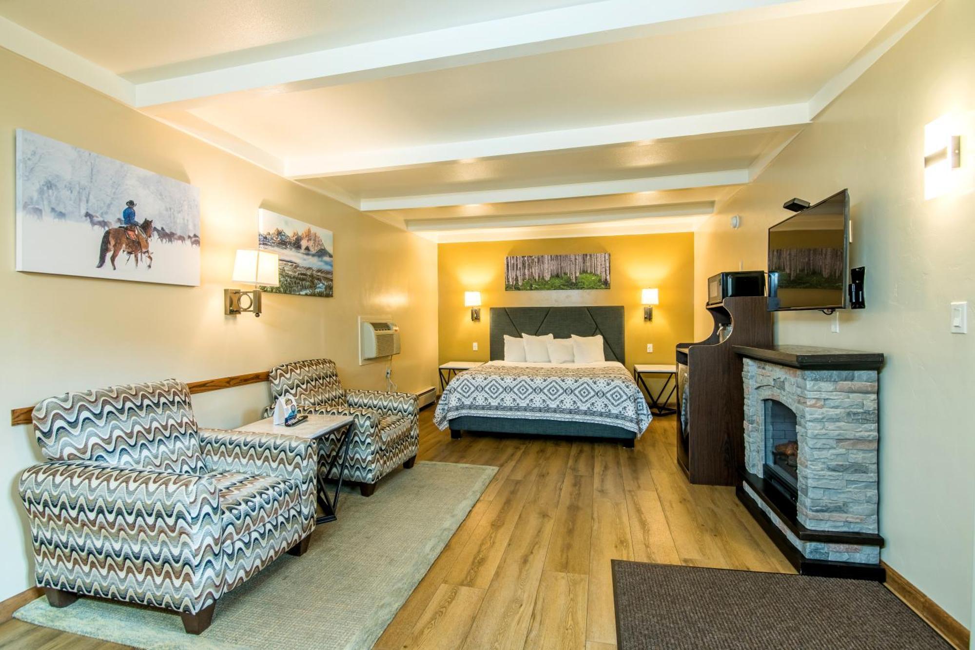 Cedar 3*