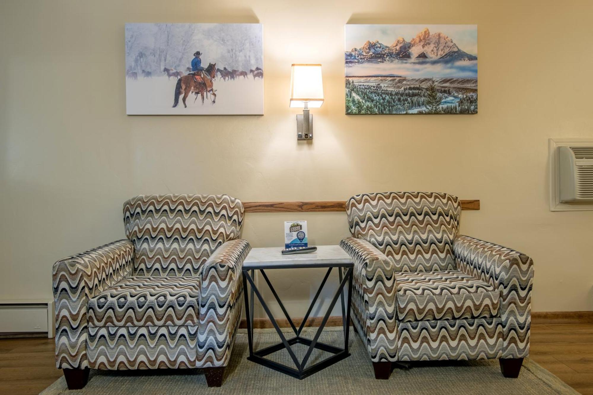 Inn Cedar