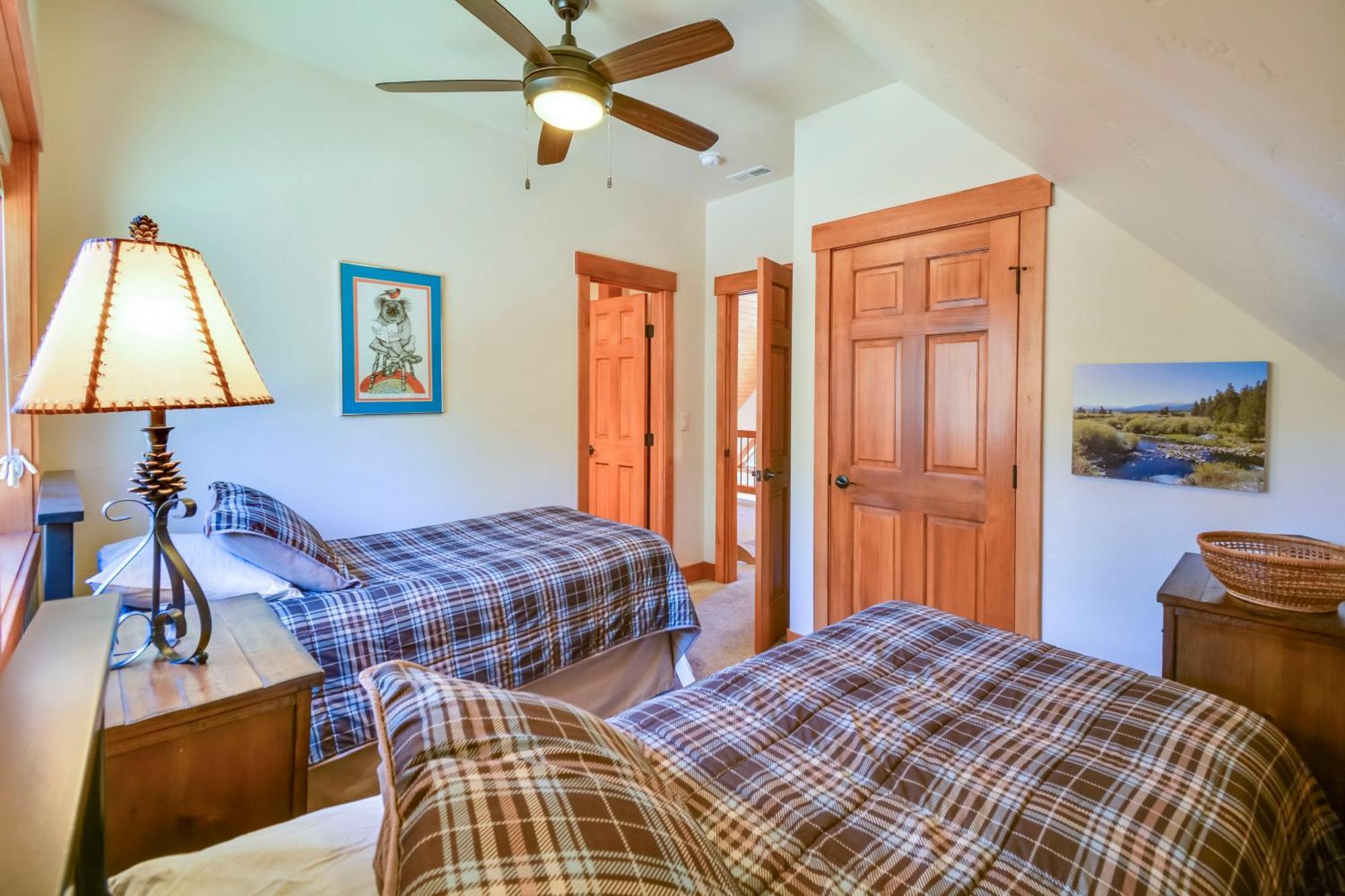 Quiet On 3 Acres With Gas Grill! Leadville