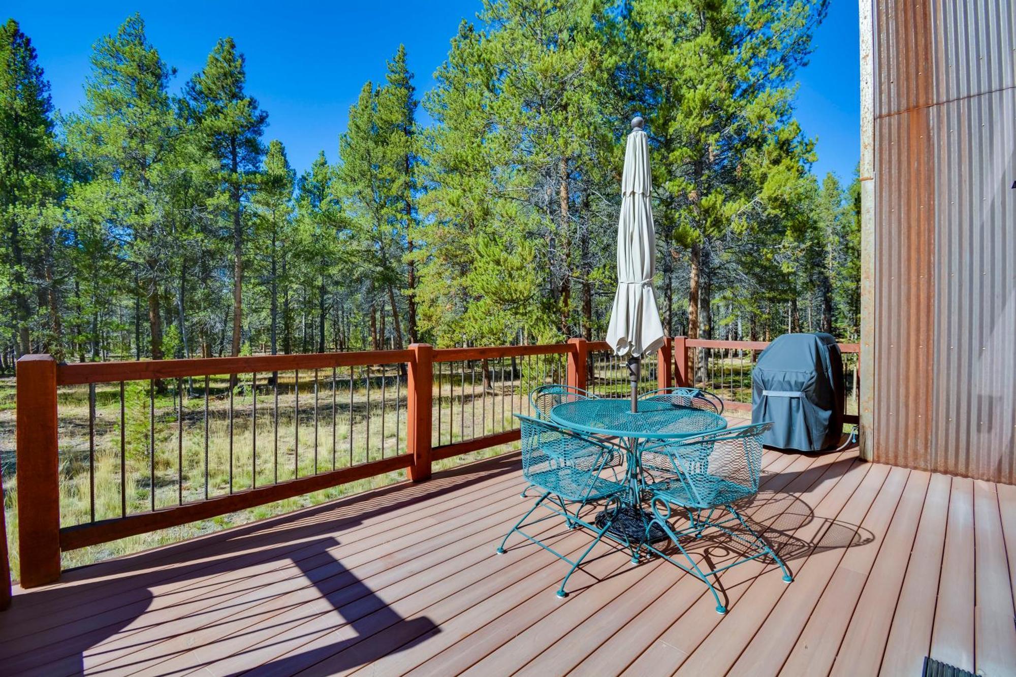 Quiet On 3 Acres With Gas Grill! Casa de férias *