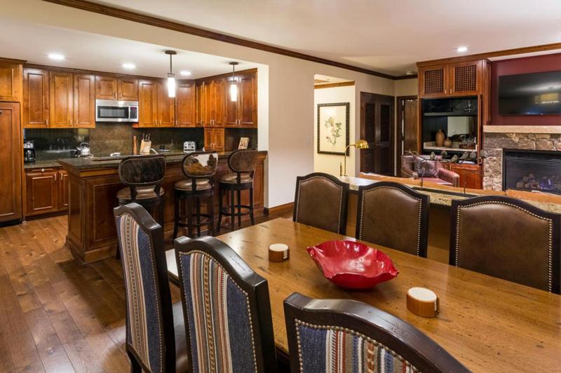 Holiday home The Ritz-carlton Club, Two-bedroom Wr 2401, Ski-in & Ski-out In Highlands