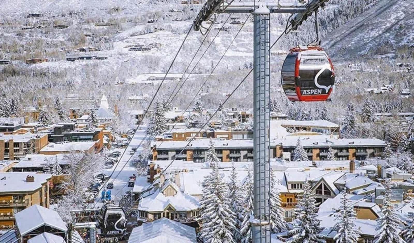 New Listing 1 Bedroom By Gondola