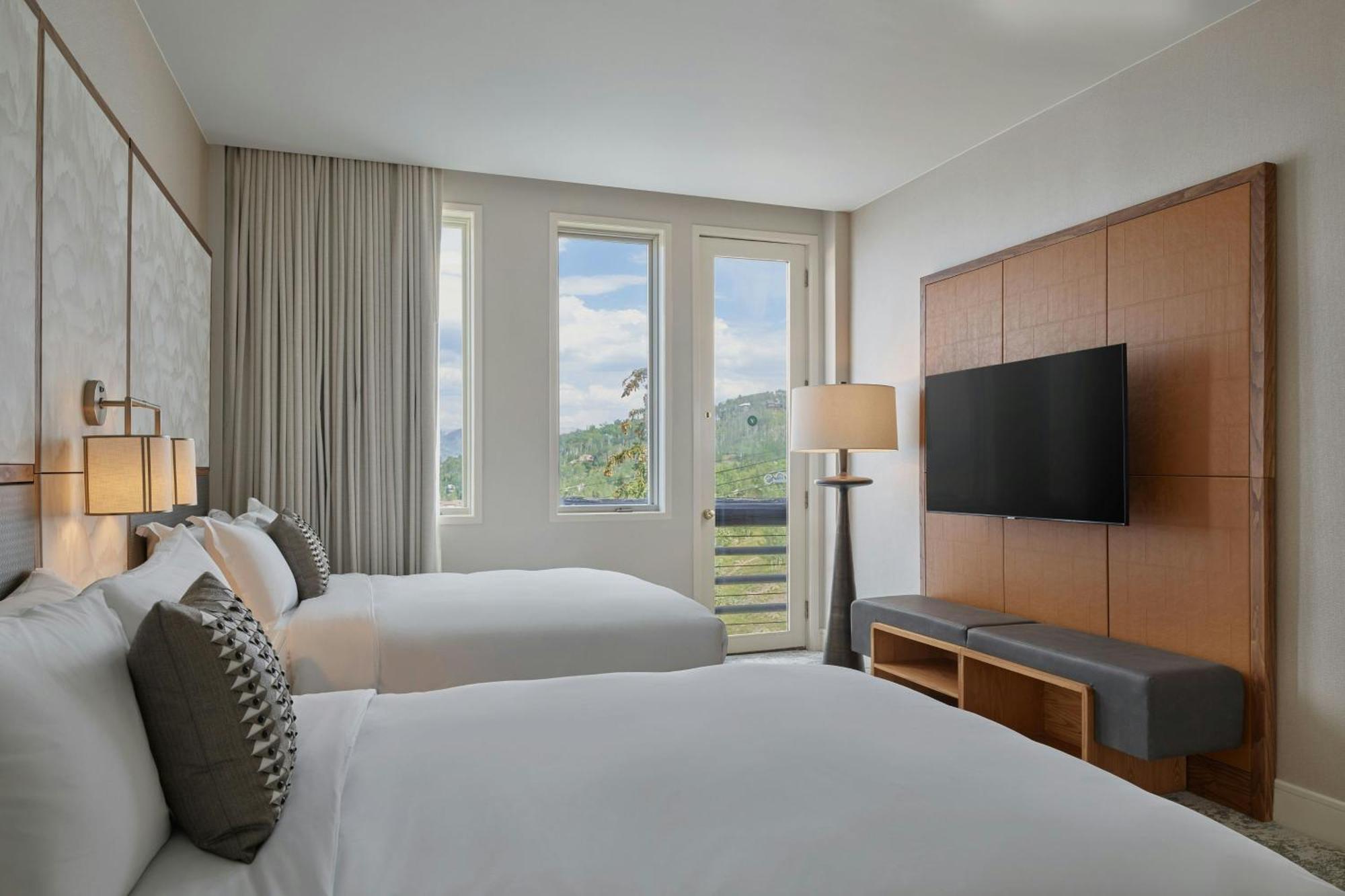 Viewline Snowmass, Autograph Collection Resort
