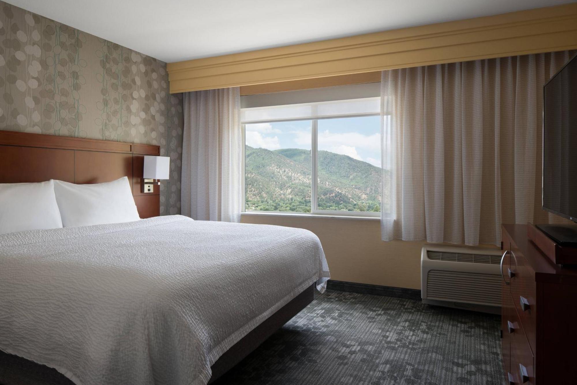 Courtyard By Marriott Glenwood Springs