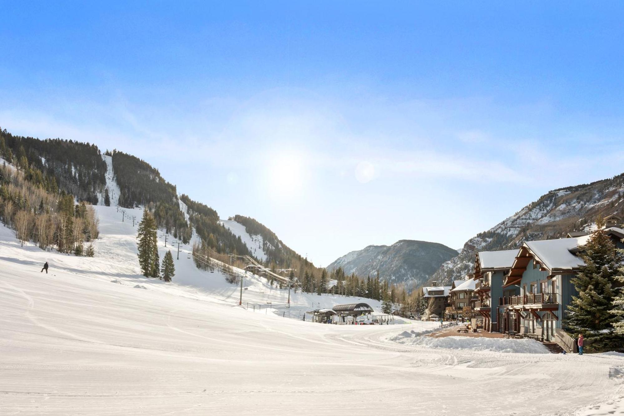 The Ritz-carlton Club, Two-bedroom Wr 2406, Ski-in & Ski-out In Highlands Holiday home