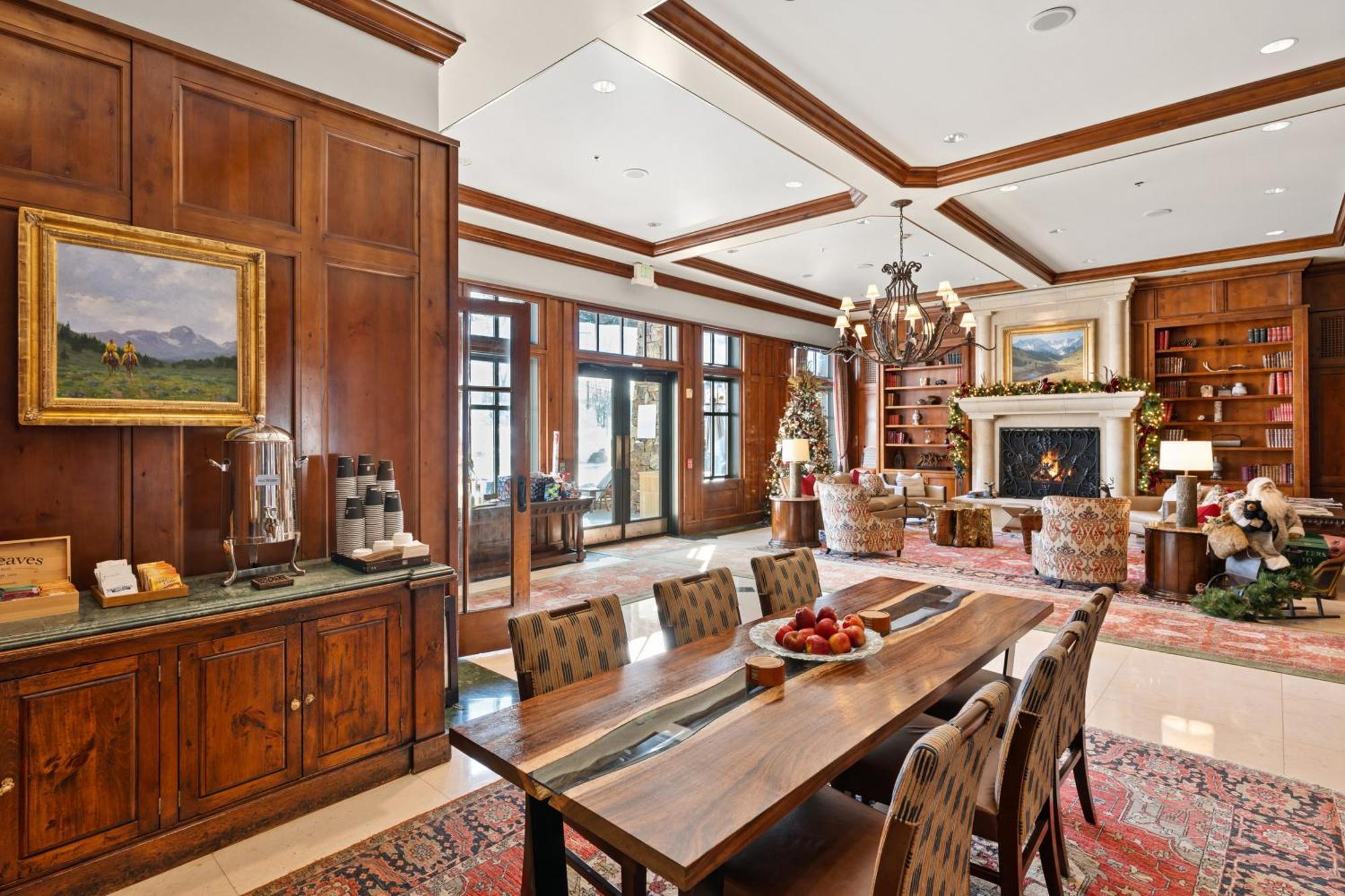The Ritz-carlton Club, Two-bedroom Float 1, Ski-in & Ski-out In Highlands *