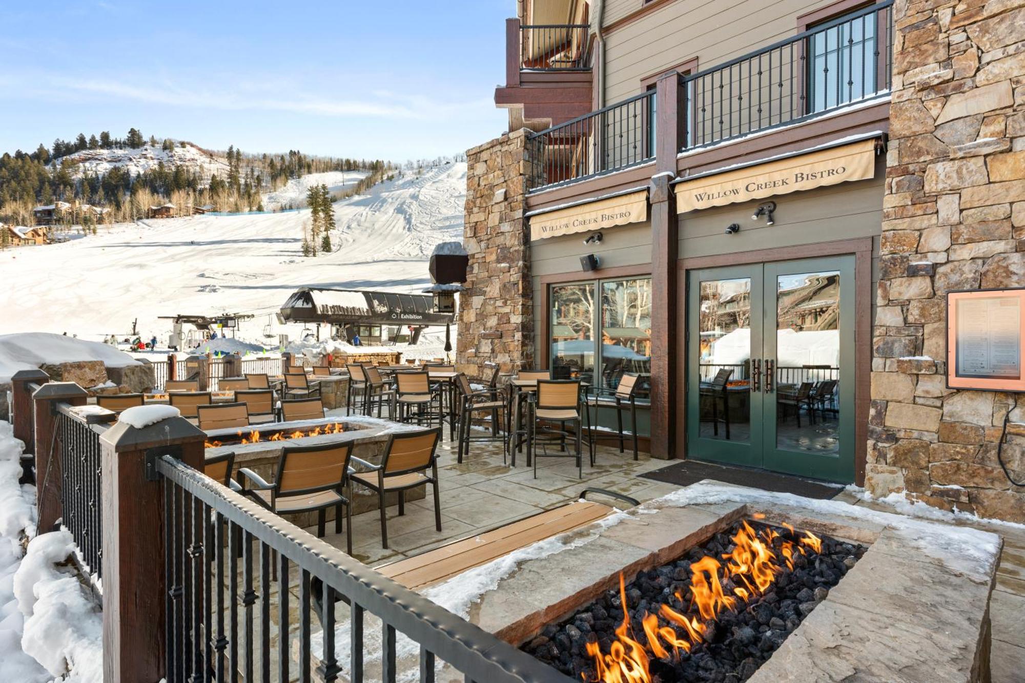 The Ritz-carlton Club, Two-bedroom Float 1, Ski-in & Ski-out In Highlands
