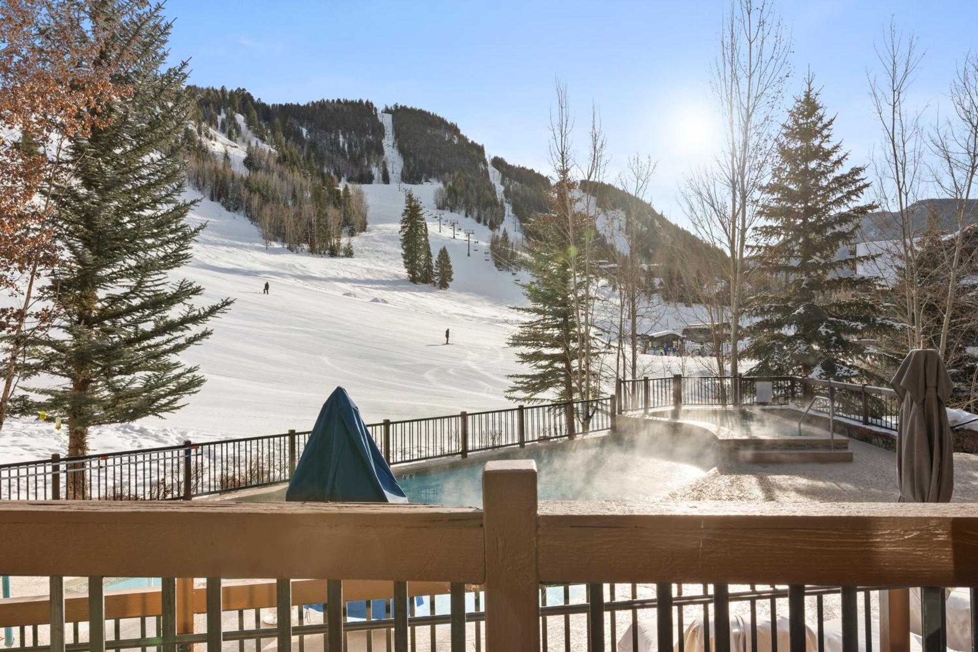 The Ritz-carlton Club, Two-bedroom Float 1, Ski-in & Ski-out In Highlands Holiday home Aspen
