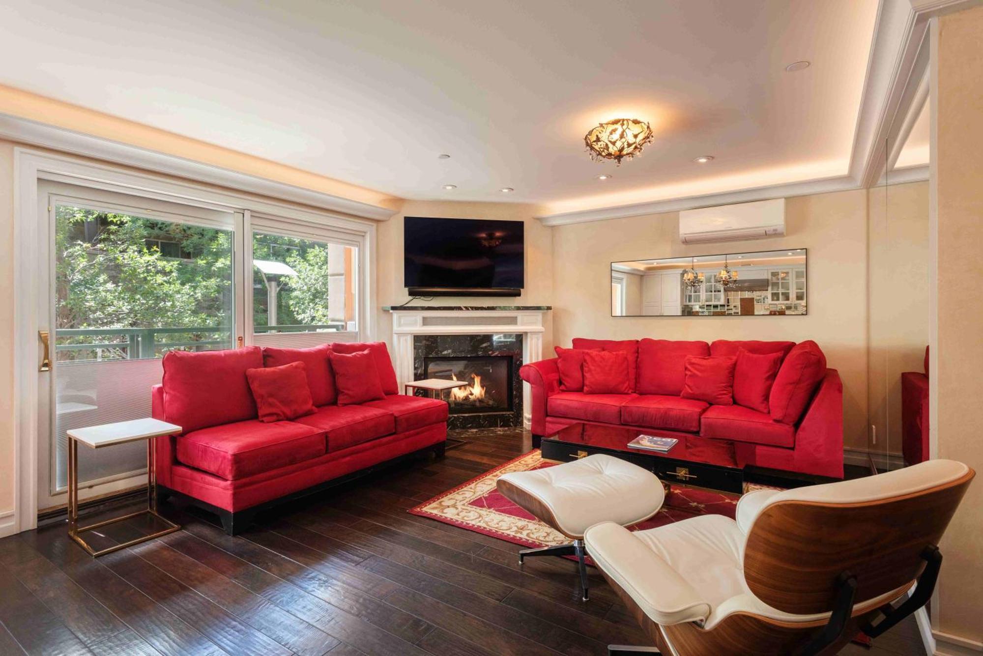 North Of Nell Unit 2d, 2-bedroom Steps From Mountain