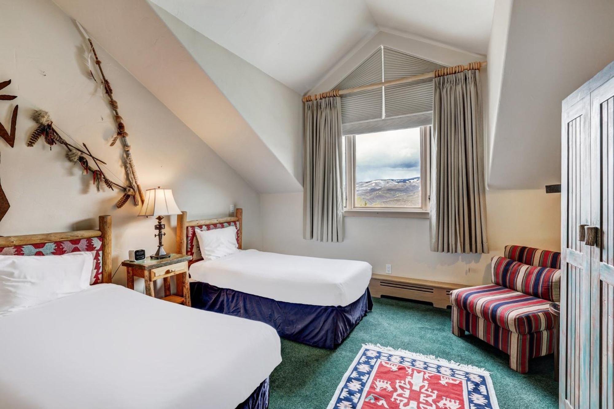 The Pines Lodge, A Rockresort Resort Beaver Creek