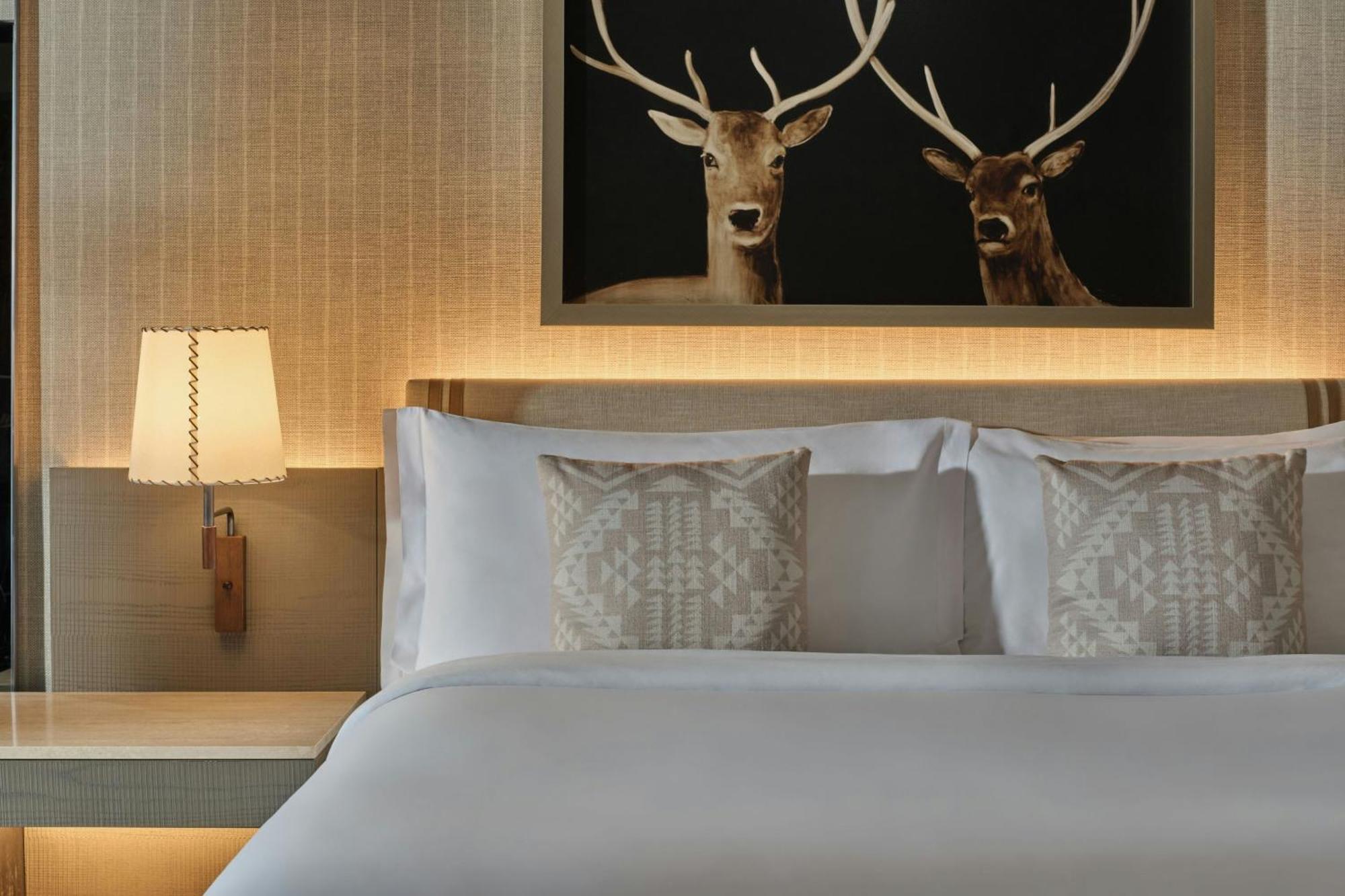 The Ritz-carlton, Bachelor Gulch Resort Beaver Creek