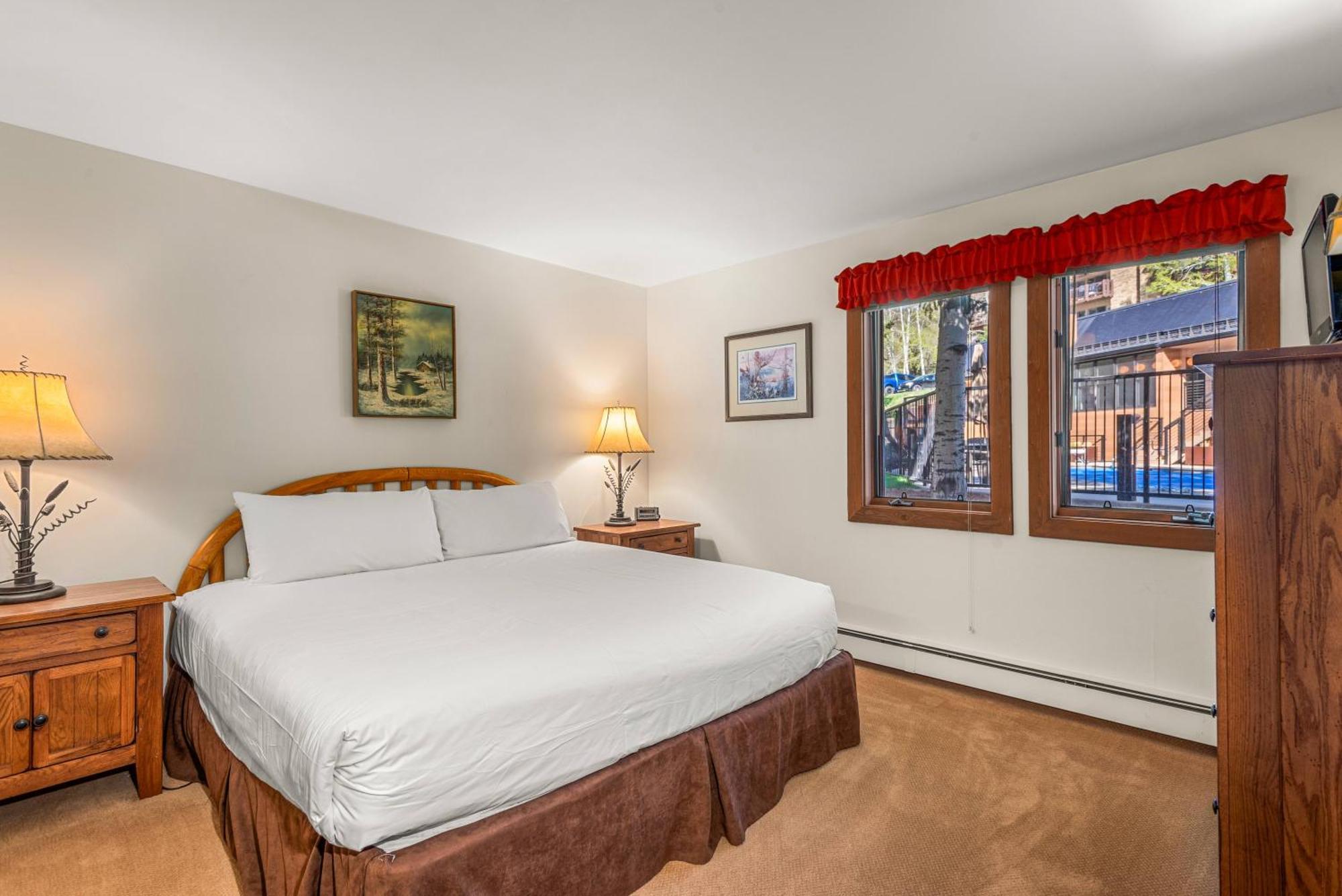 Apartment Woodbridge By Snowmass Vacations