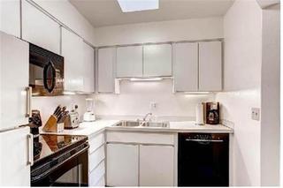 Townhouse East Hotel 4*