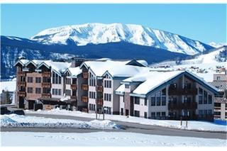 Black Bear Aparthotel 3*