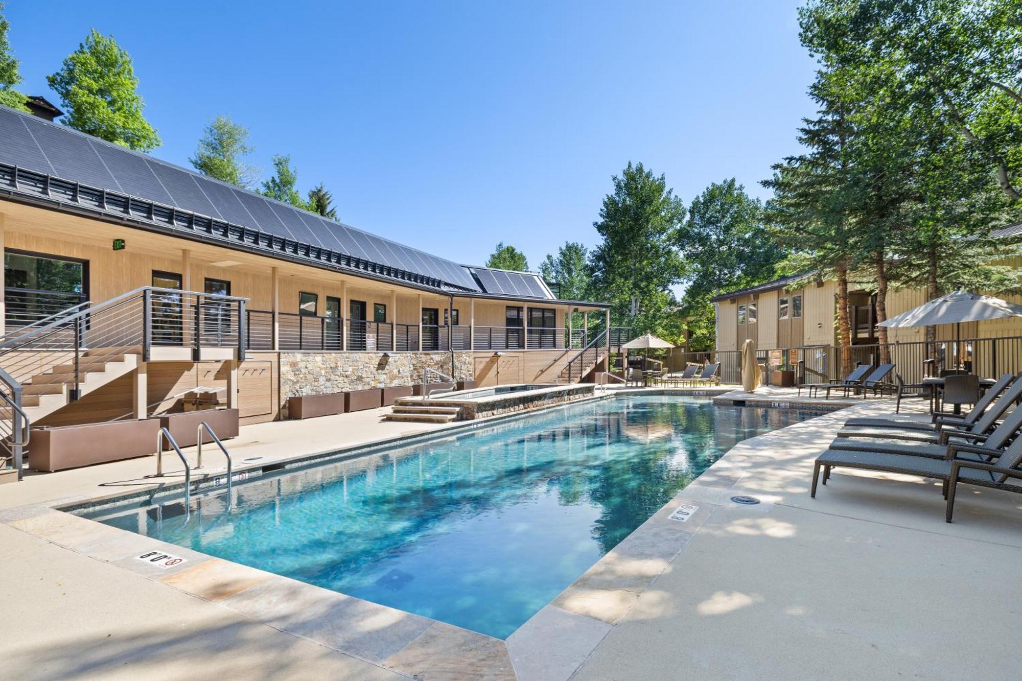 Apartment Woodbridge By Snowmass Vacations