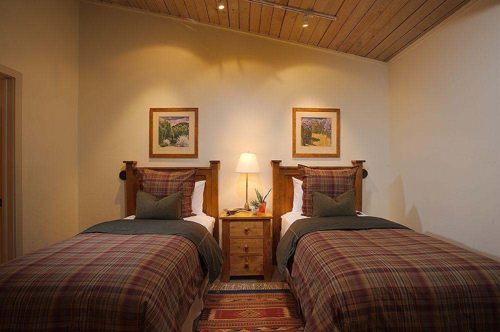Alps Hotel