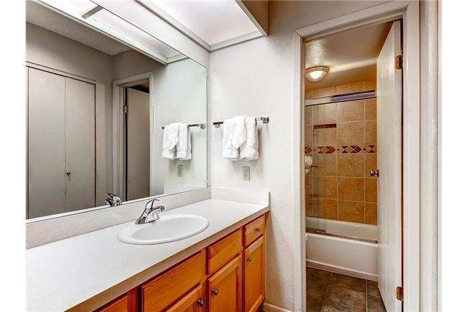 Snowmass By First Choice Management Hotel