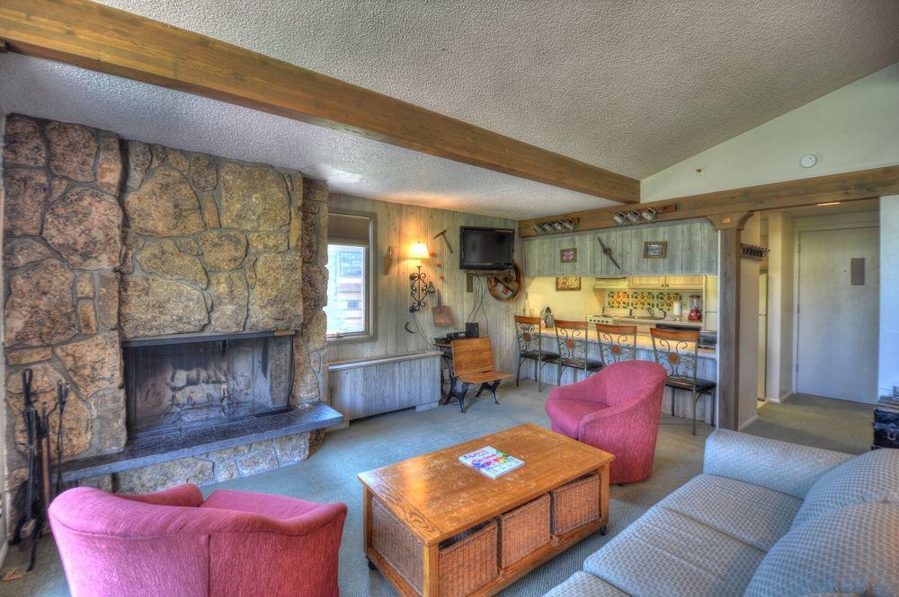 Lichenhearth - Coraltree Collection Snowmass Village