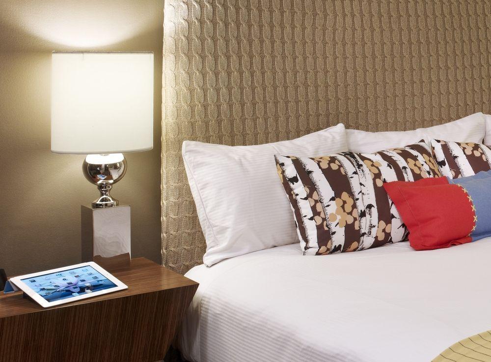 Sky Hotel, A Kimpton Hotel