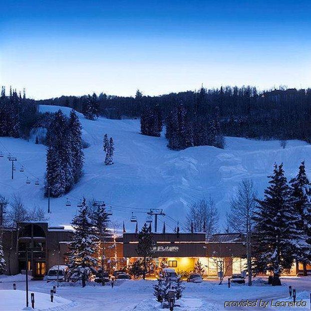 The At 3* Aspen
