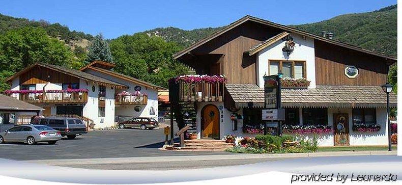 Starlight Motel 2*