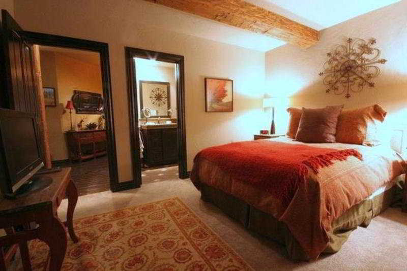 Hotel Lodge, Autograph Collection Beaver Creek