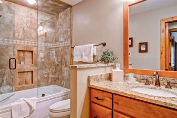 Ridgepoint Townhomes Apartment Beaver Creek