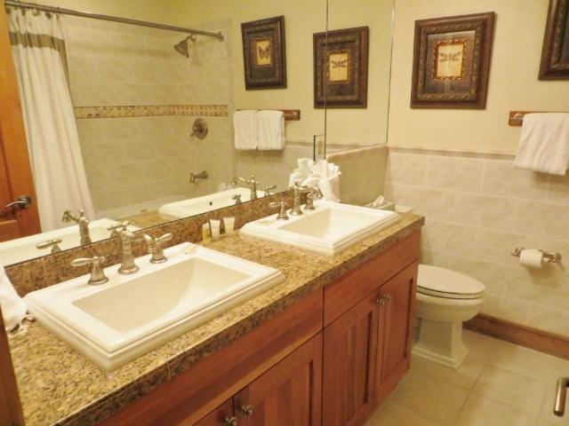 Aparthotel Black Bear 3*
