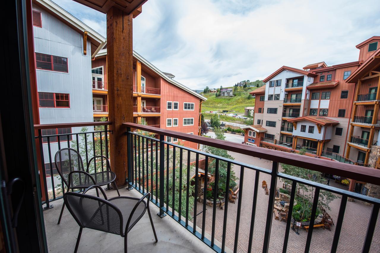 Resort The At Mountaineer Square Mount Crested Butte