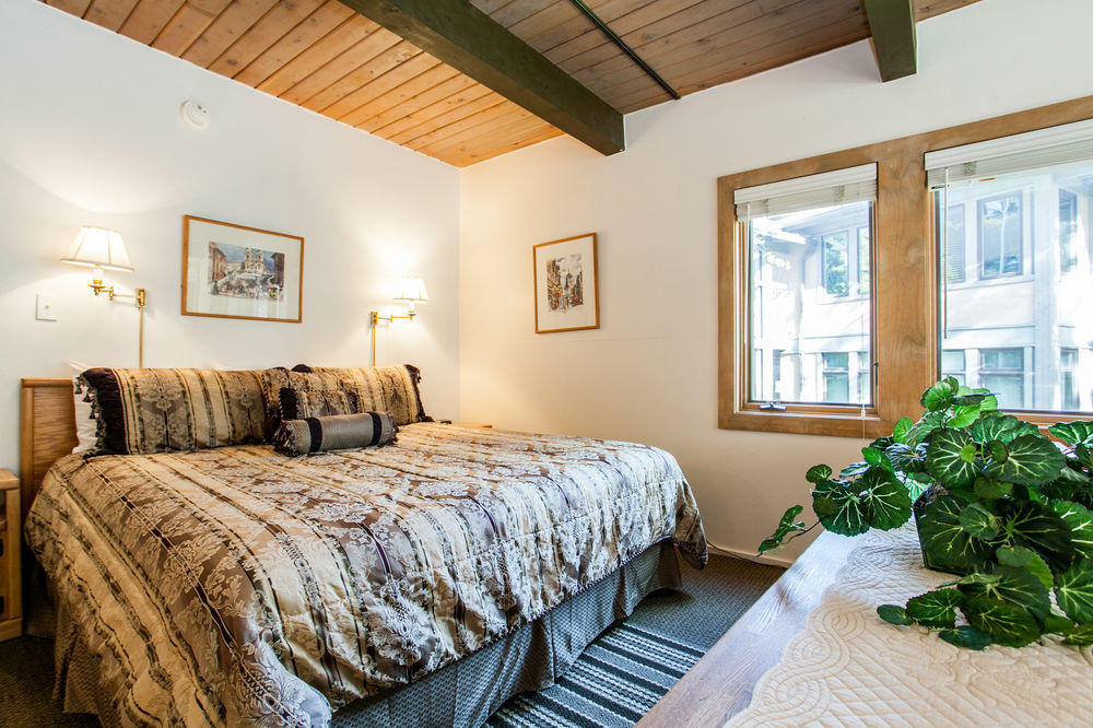 Aparthotel Aspenwood - Coraltree Collection Snowmass Village