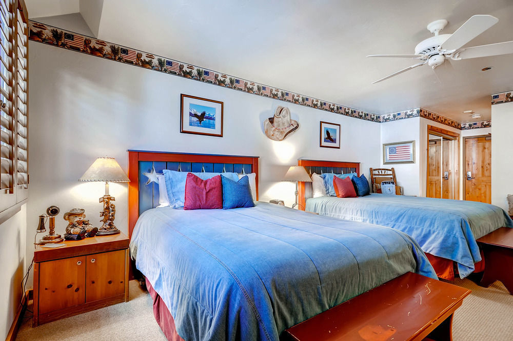 Kiva By East West Hotel Beaver Creek